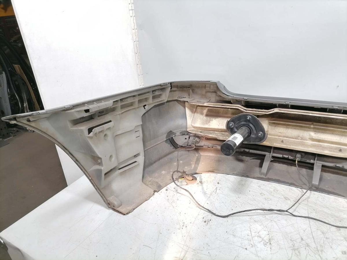 BMW 3er E46 Bj.2004 original Sto&szlig;stange Stossf&auml;nger hinten Kombi Facelift Silbergrau A08